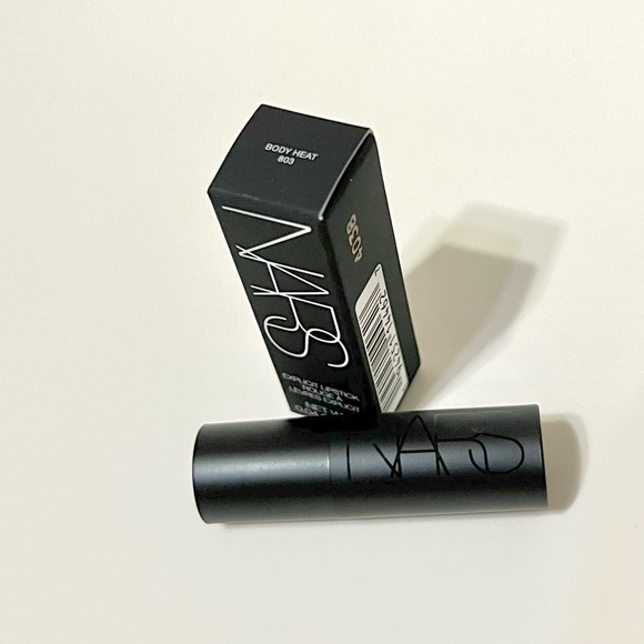 NARS Explicit Lipstick - Picture 2 of 5